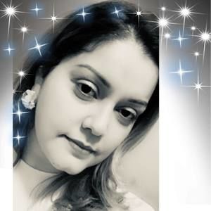 Meet your Posher, Daniela